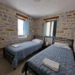 Pyrgos - Traditional House At Kaloxilos, Naxos Feriehus *