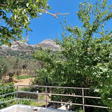 Pyrgos - Traditional House At Kaloxilos, Naxos *