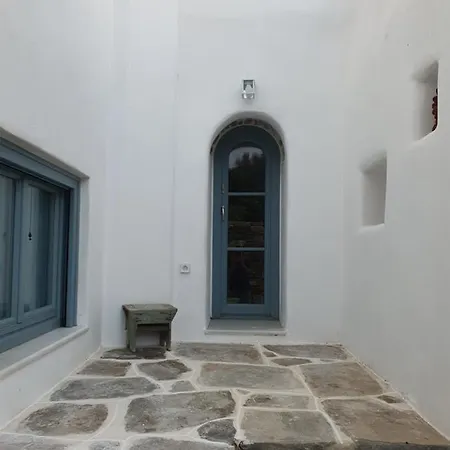 Pyrgos - Traditional House At Kaloxilos, Naxos * Khalkion